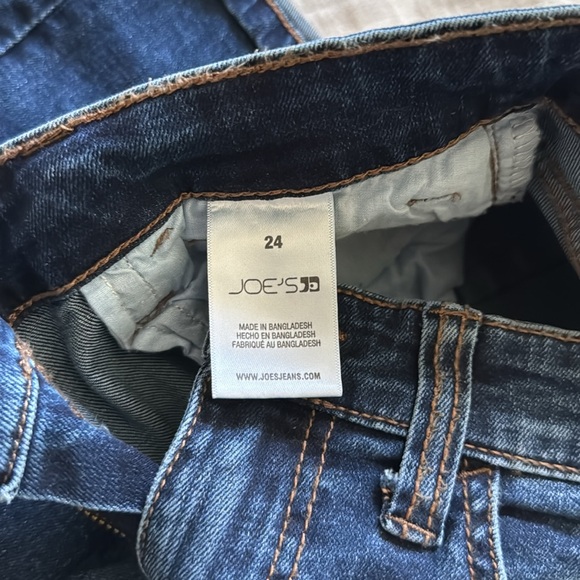 Junior Joe Jeans inseam 26.5’ waist 13’ - Picture 4 of 5
